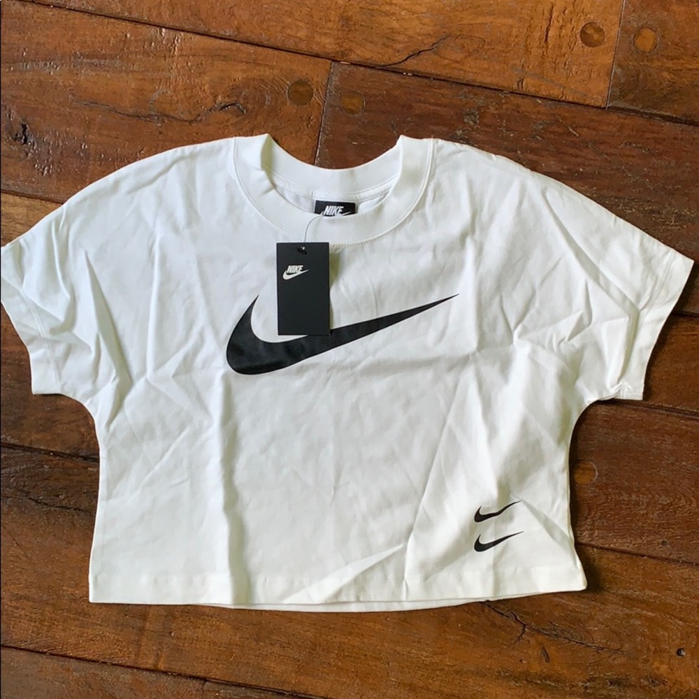 Nike Crop Top